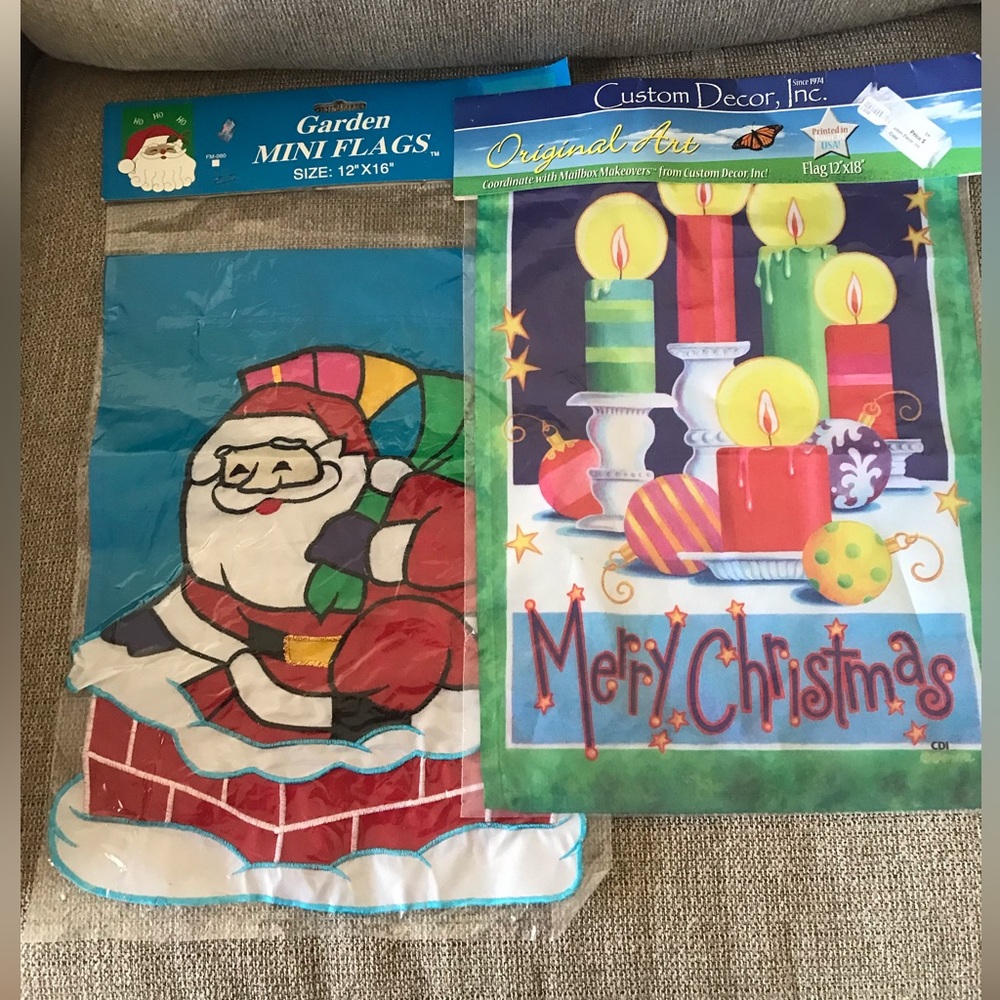 Christmas Mini Garden Flags New Set Of 2